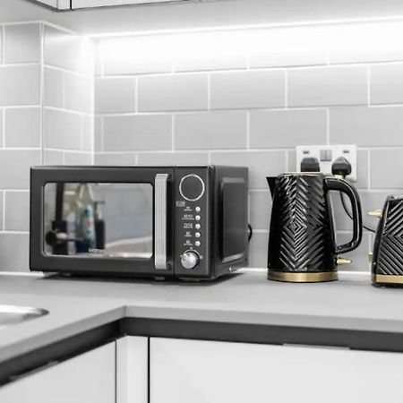 Appartamento Deluxe 1 Bed In Colindale Wembley With Freewifitv Londra Esterno foto